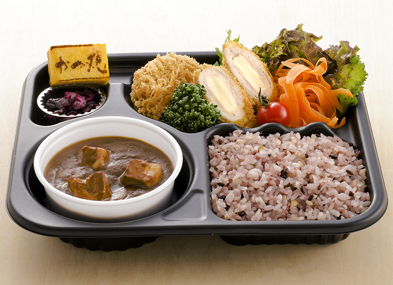 ヒレ＆チーズチキンカレー